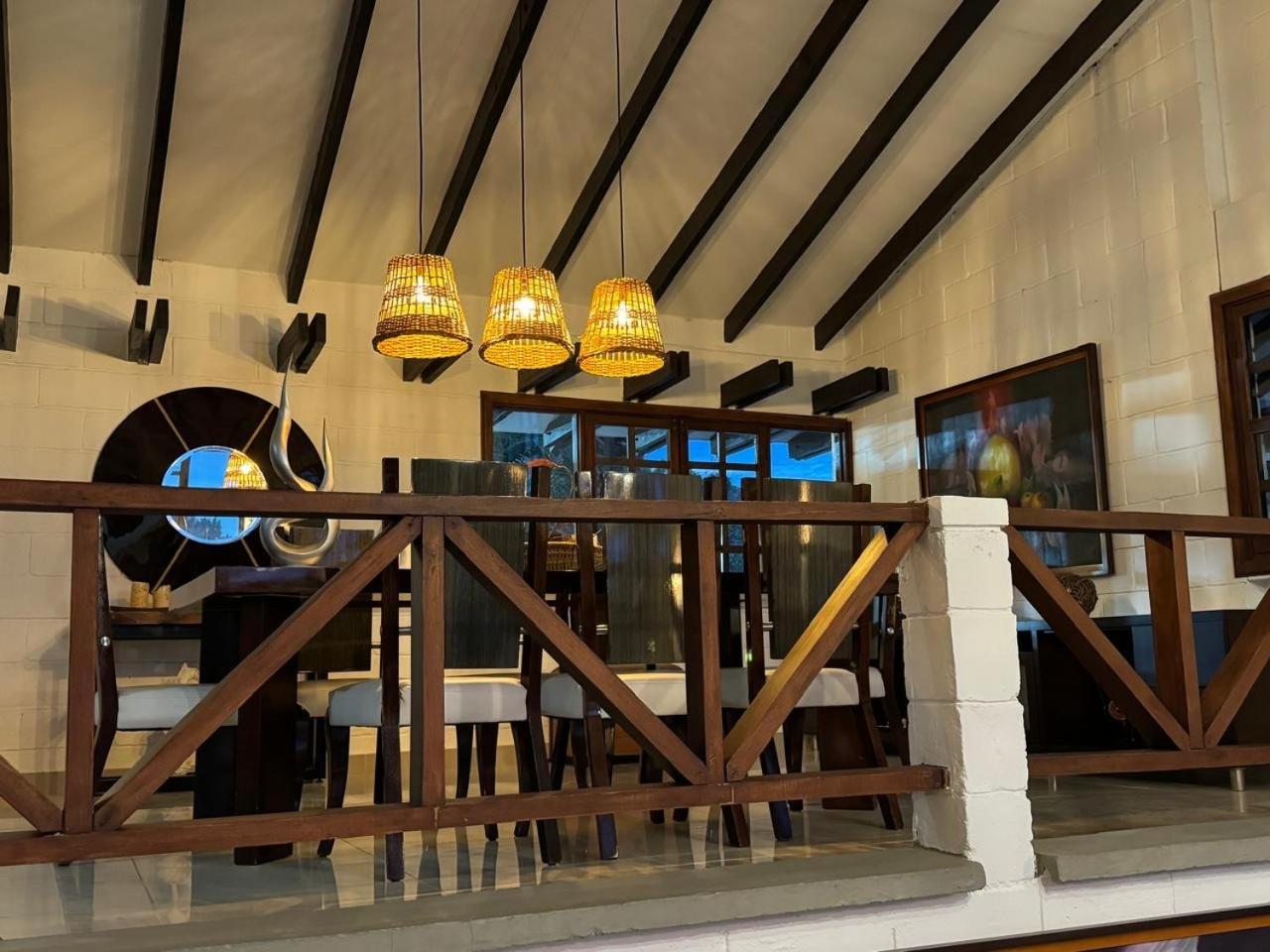 Hotel Maca Lago คาลิมา ภายนอก รูปภาพ